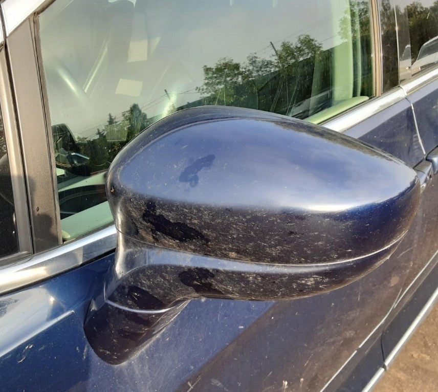 Used OEM LH Driver Side Door Heated Mirror w/blindspot, w/o camera signal fits 2017-2019 Chrysler Pacifica 5RM15GW7AC