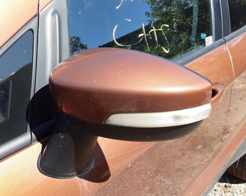 Used OEM LH Driver Door Mirror w/turn signal. w/blind spot fits 2018-2022 Ford Ecosport GN1Z17683E GN1517683PA GN1517683PB