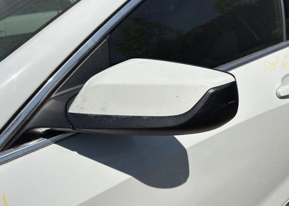 Used OEM LH Driver side Door Mirror Power w/o blind spot alert & signal fits 2019-2025 Chevrolet Malibu 84705505