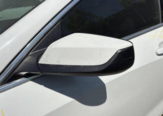 Used OEM LH Driver side Door Mirror Power w/o blind spot alert & signal fits 2019-2025 Chevrolet Malibu 84705505