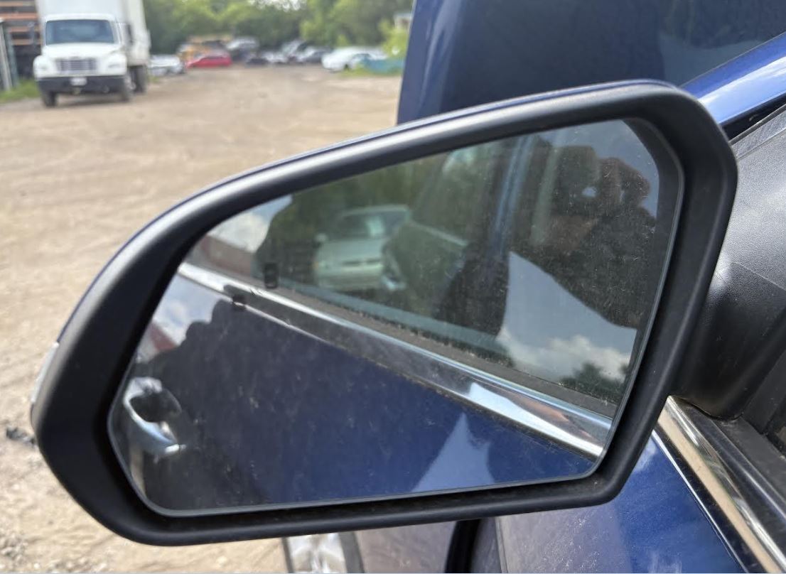 Used OEM LH Driver side Door Mirror Power fits 2015-2017 Hyundai Sonata 87610C2020