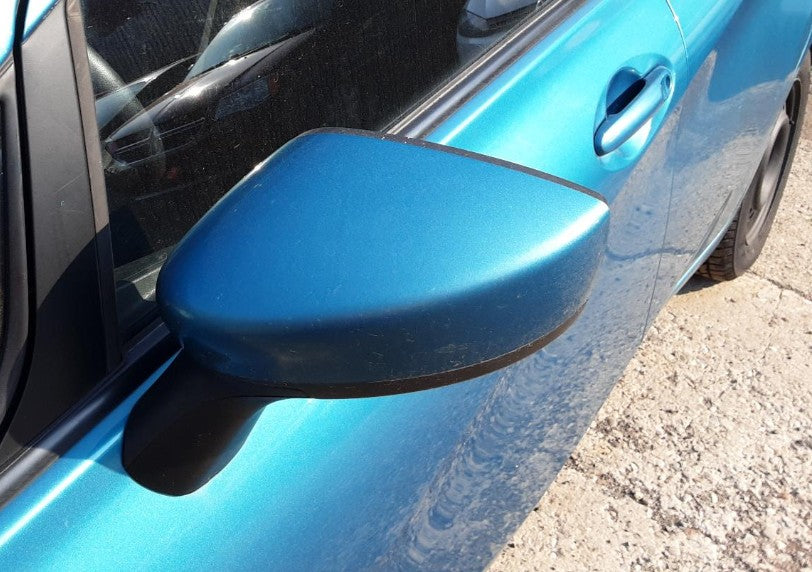 Used OEM LH Driver side Door Mirror Power fits 2015-2017 Nissan Versa 963029MB1A