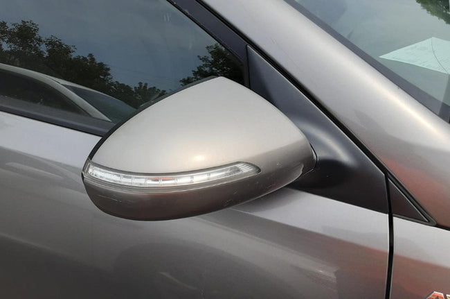Used OEM RH Passenger Door Heated Mirror w/turn signal fits 2010-2016 Kia Sportage 876203W570