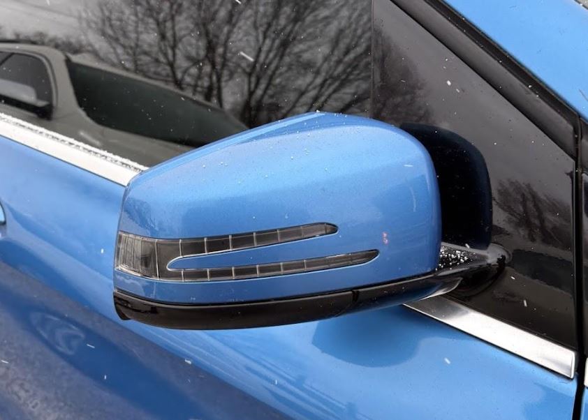 Used OEM RH Passenger Door Mirror fits 2013-2019 Mercedes B-Class 2468100400 2468110200 2468200642
