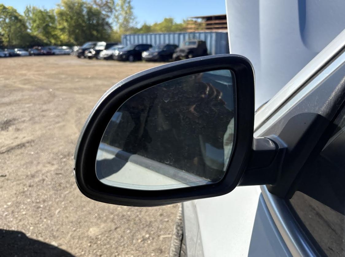 Used OEM L Door Mirror fits 2015-2016 BMW X3 51167395689, 51167365113, 51167362321