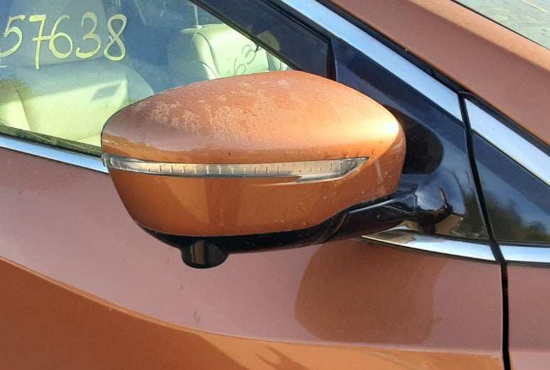 Used OEM R Door Mirror fits 2015 Nissan Murano 963015AA0C 963734BA0A