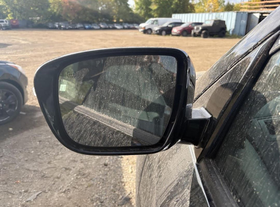 Used OEM LH Side Door Mirror w/o camera fits 2017 Nissan Pathfinder 963029PF9B
