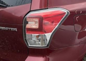 Feu arrière droit côté passager d'occasion pour Subaru Forester 2017-2018 84912SG140 84912SG141