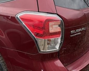 Feu arrière gauche côté conducteur d'occasion pour Subaru Forester 2017-2018 84912SG150 84912SG151