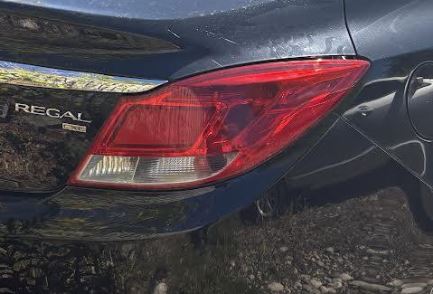 Used OEM RH Taillight fits 2011-2013 Buick Regal 22787330