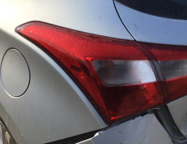 Used OEM LH Driver Side Taillight fits 2013-2017 Hyundai Elantra 92401A5010 92401A5011