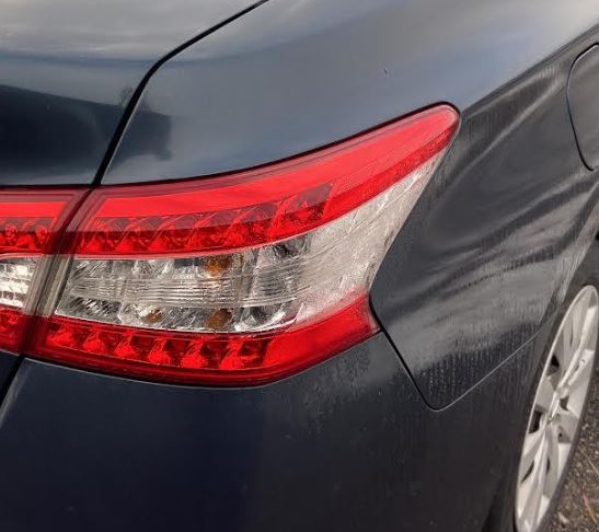 Used OEM RH Taillight fits 2013-2015 Nissan Sentra 265503SG0A